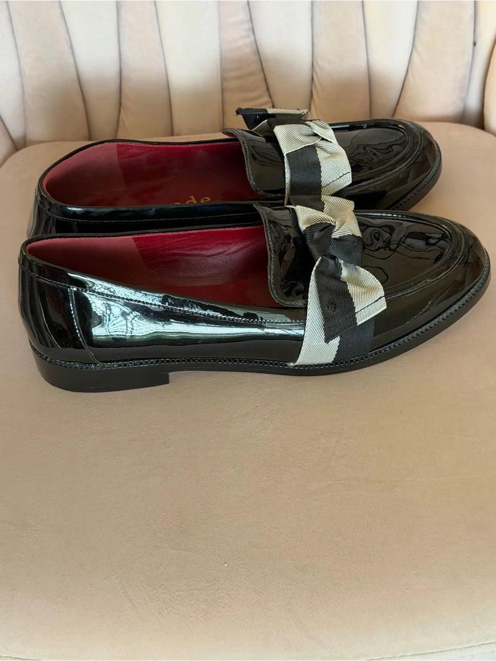 kate spade Leandra Black Patent Leather Loafers w/ Gray & Black Bow RETAIL $198